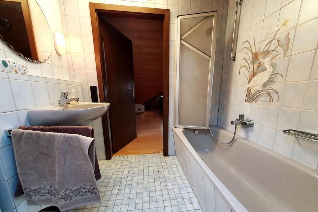 Studiowohnung Schwabenalb Mit Panoramablick Albstadt Exterior foto